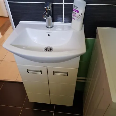 Strahinic * Leskovac (Jablanica)