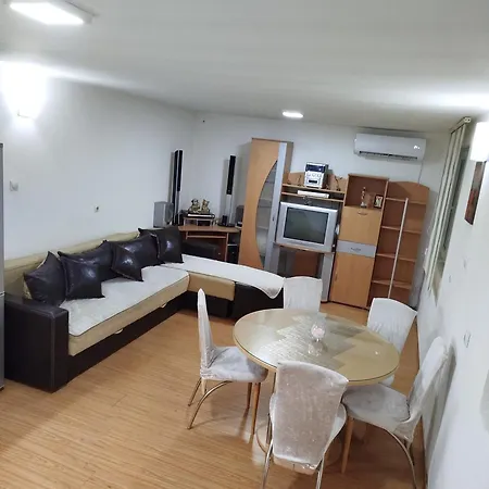 Strahinic Appartement *